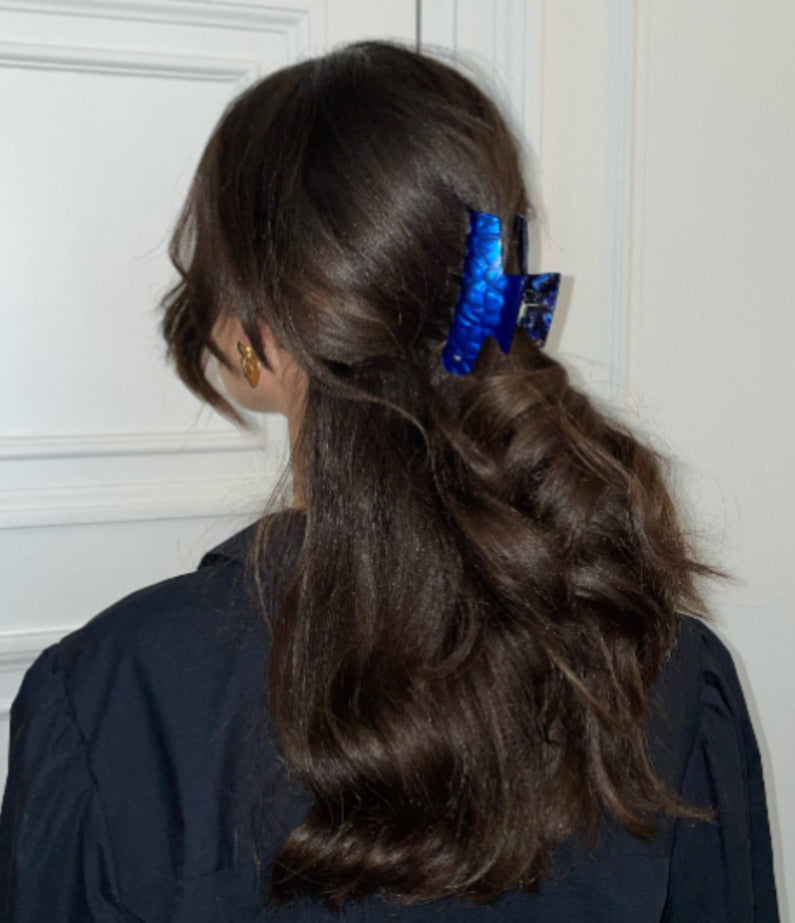 Turtle Story Best friend Hair Jaw - Blue Ice Medium