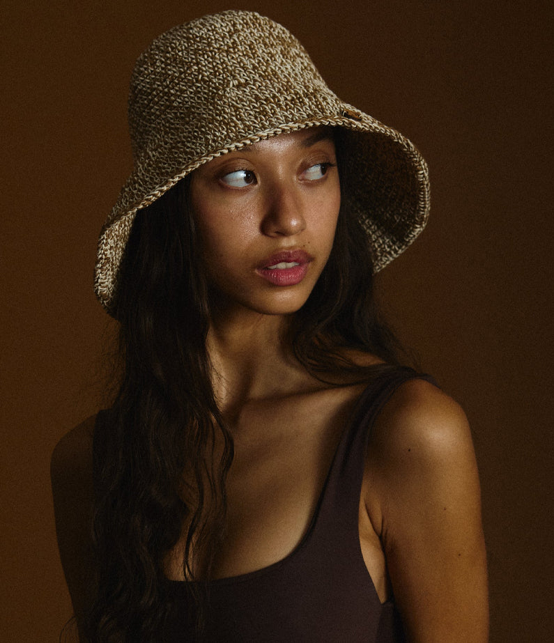 Helix Short Brim Hat – Coastal Clay | Earth Age
