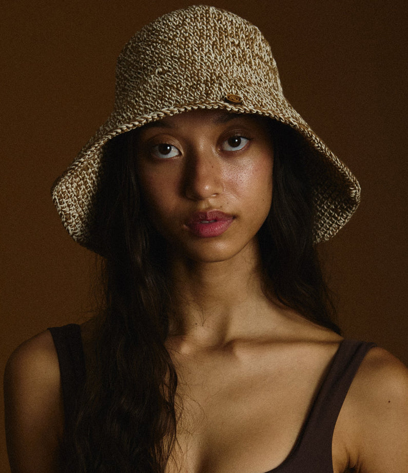 Helix Short Brim Hat – Coastal Clay | Earth Age