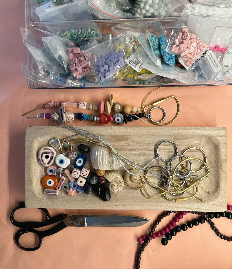 hencla beads, bag charms + bubbles ~ thursday 12 March