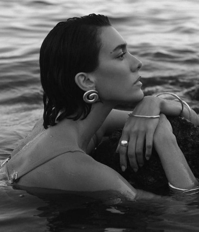 swirl silver earrings by briwok