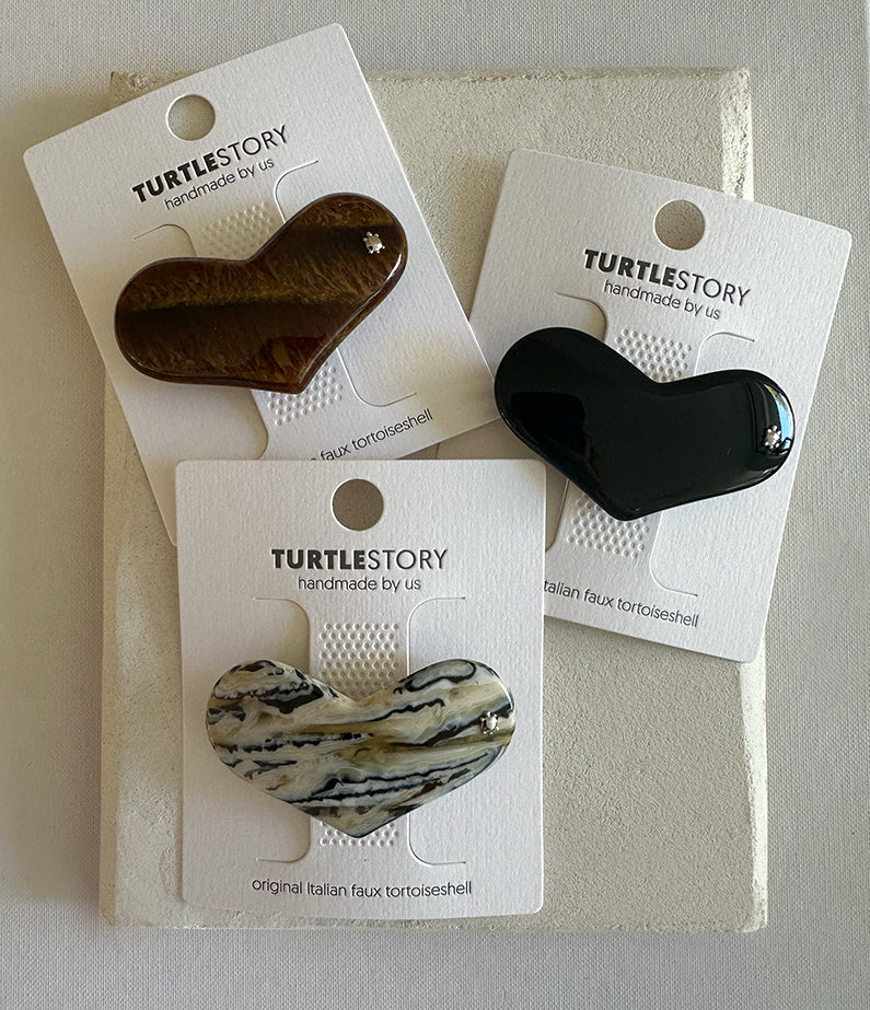 Turtle Story Single Heart Clip - Yellow White Black Blend