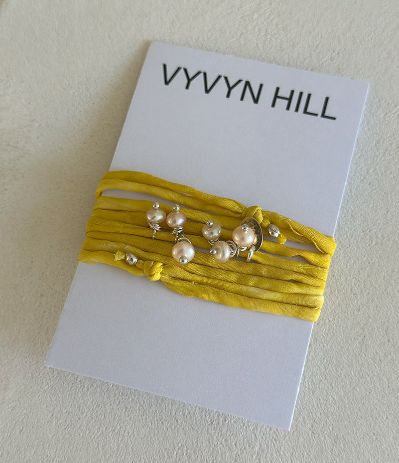 VYVYN HILL Bracelet 25