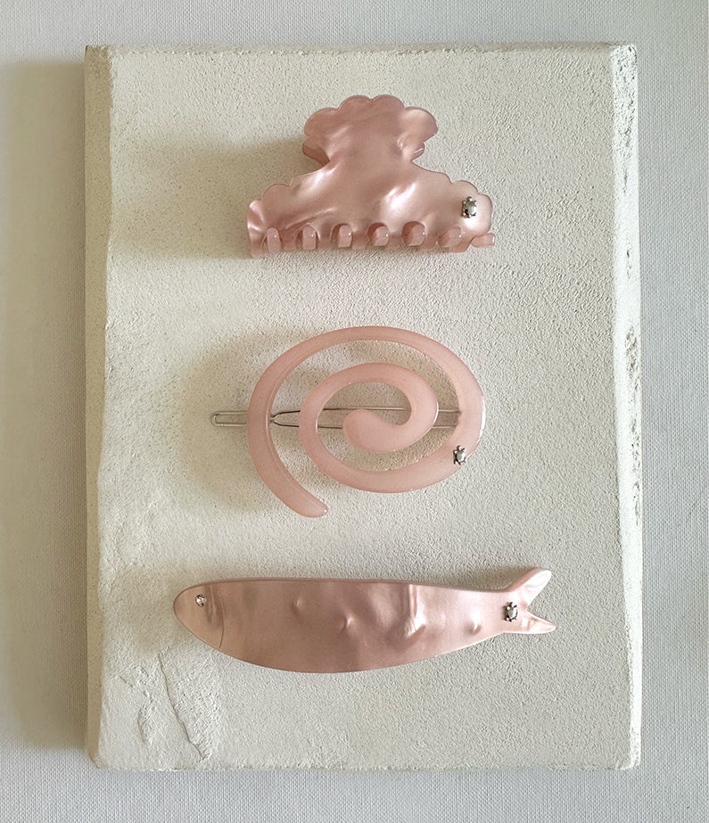 Turtle Story Herring Barrette - Pink