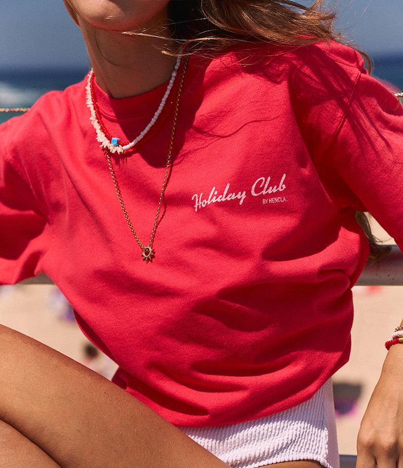 Holiday Club by hencla t-shirt - Paprika