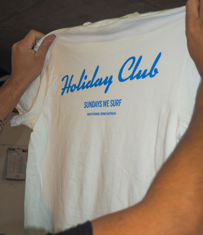 Holiday Club by hencla t-shirt - White