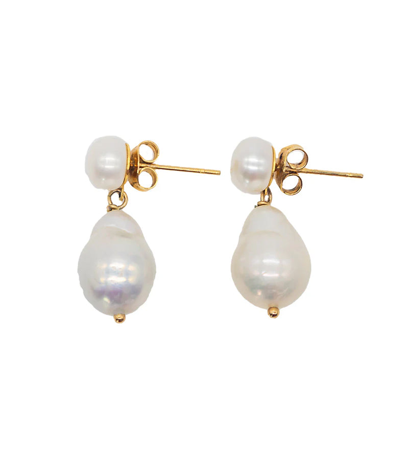 leo pearl earrings by briwok
