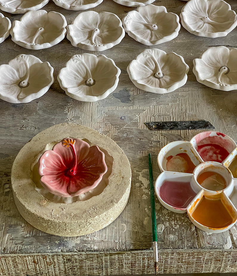 Sunset Red Hibiscus Holder – In Time Incense