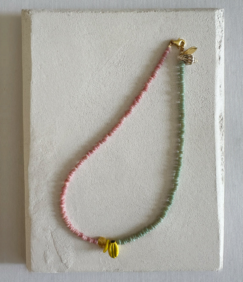 superfine necklace no.6 - mia goes bananas
