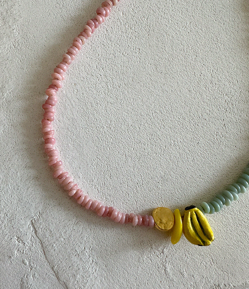 superfine necklace no.6 - mia goes bananas