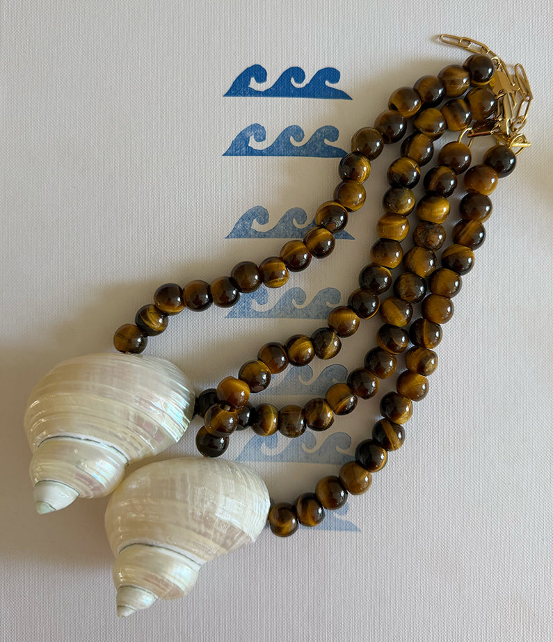 Valeria necklace by briwok