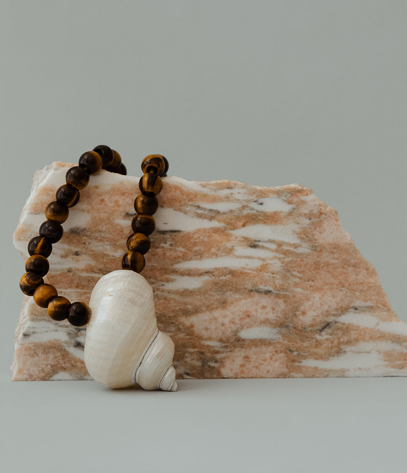 Valeria necklace by briwok