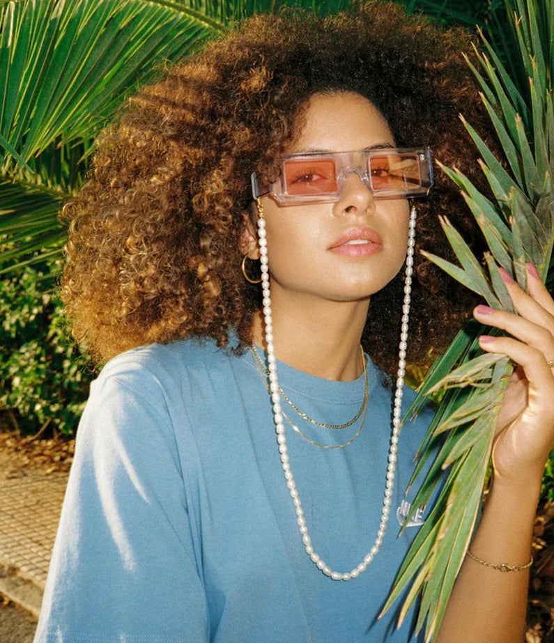 Pearly Glasses Chain by Coco Bonito