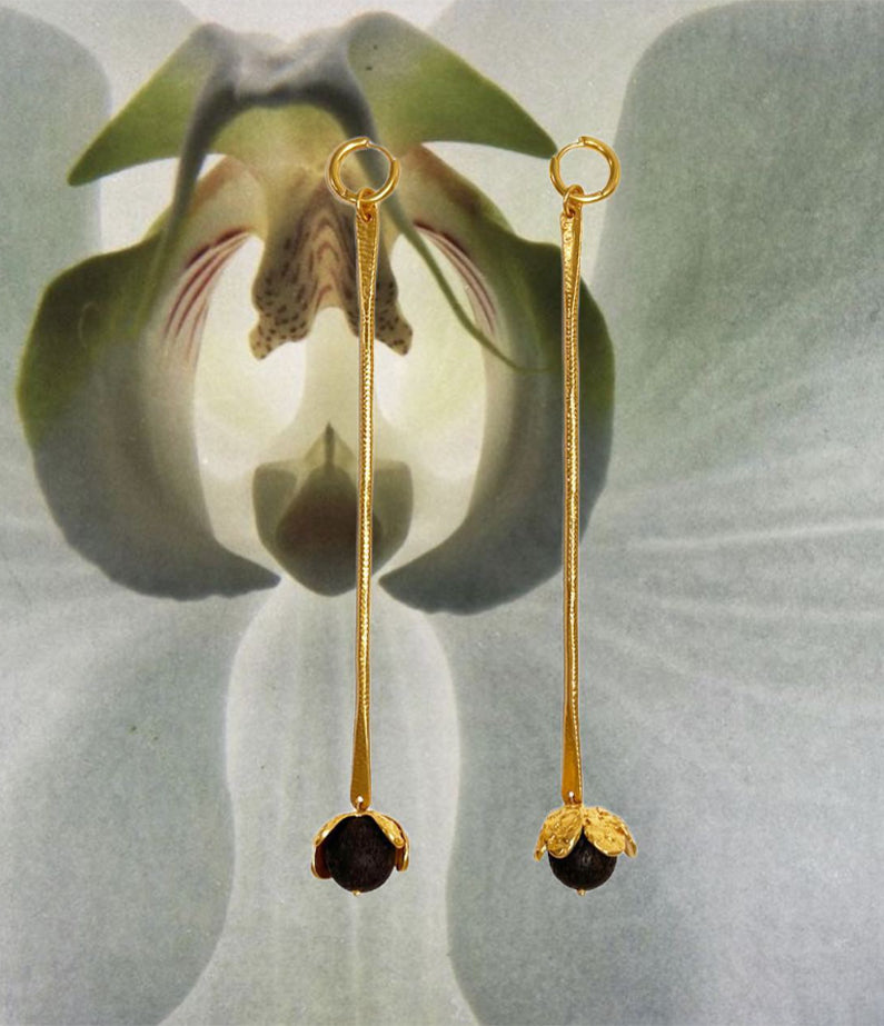 tulip earrings by mais x frida