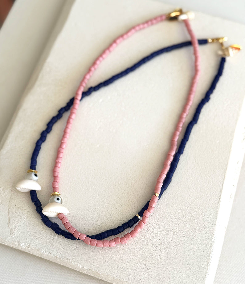 Vacanza Shell Sandcast Midi Necklace – Navy
