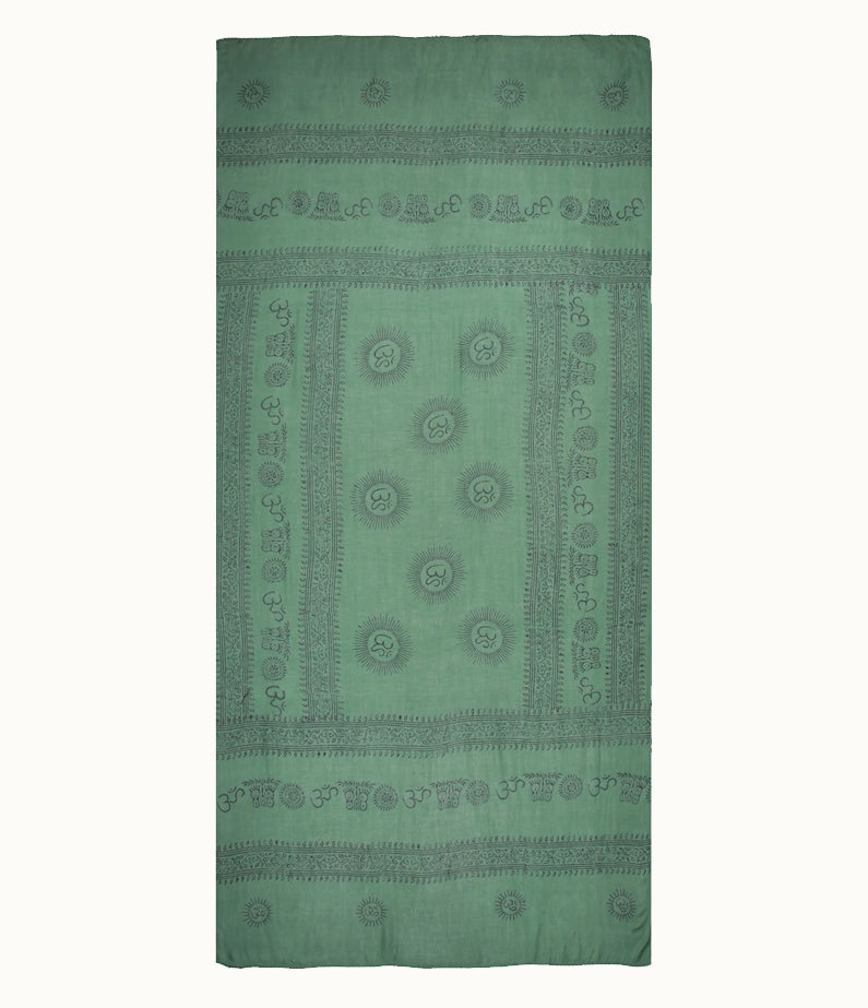 Snakes and Shanti OM Sarong – Kale