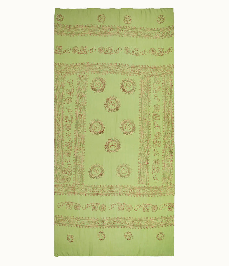 Snakes and Shanti OM Sarong – Matcha