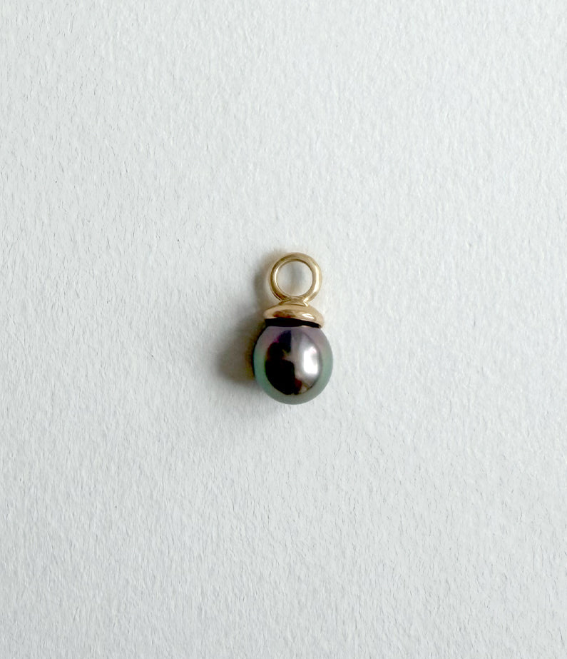 TRØVE Monika Ruggerino x hencla Tahitian Pearl Charm