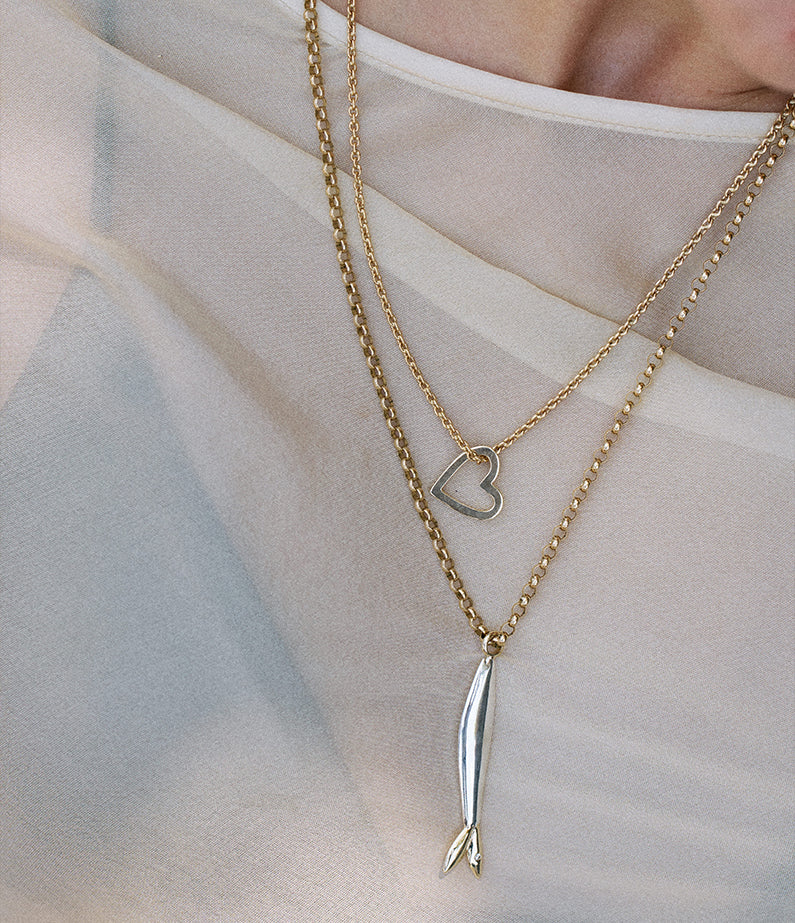 TRØVE Monika Ruggerino x hencla Pesce Charm