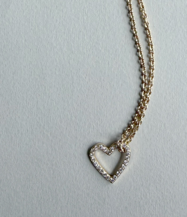TRØVE Monika Ruggerino x hencla Diamond Set Heart Charm