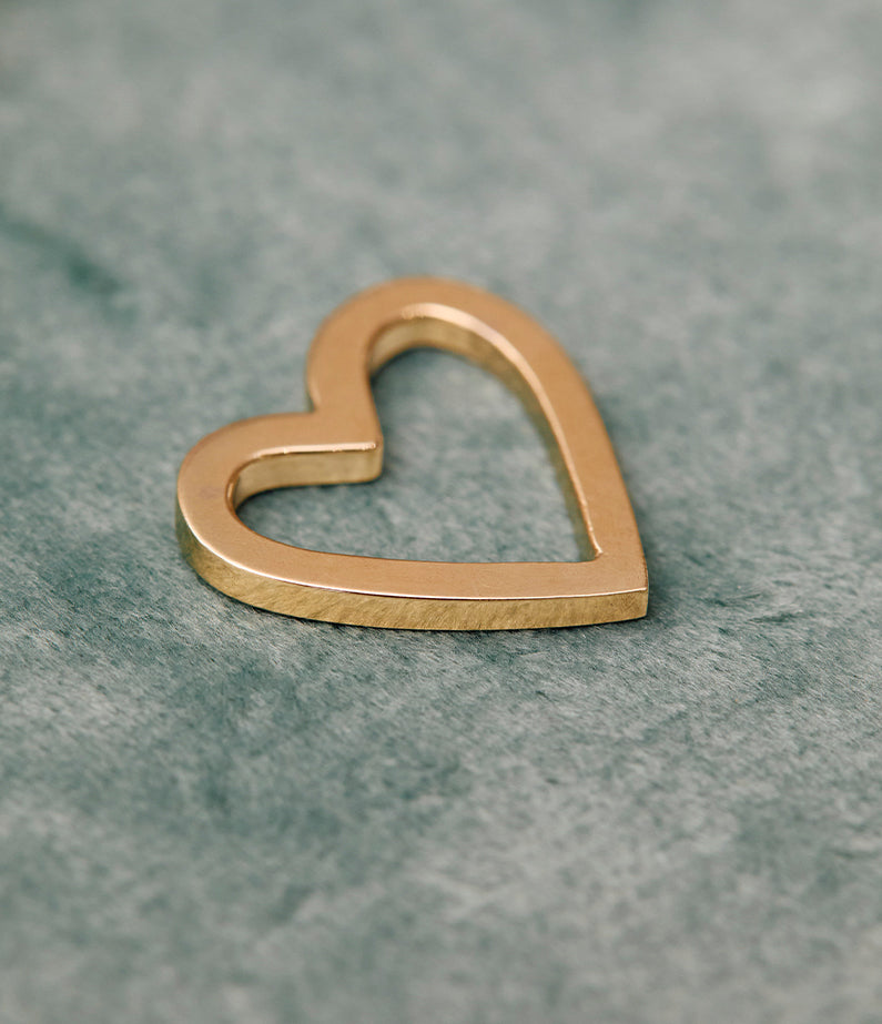 TRØVE Monika Ruggerino x hencla Heart Charm