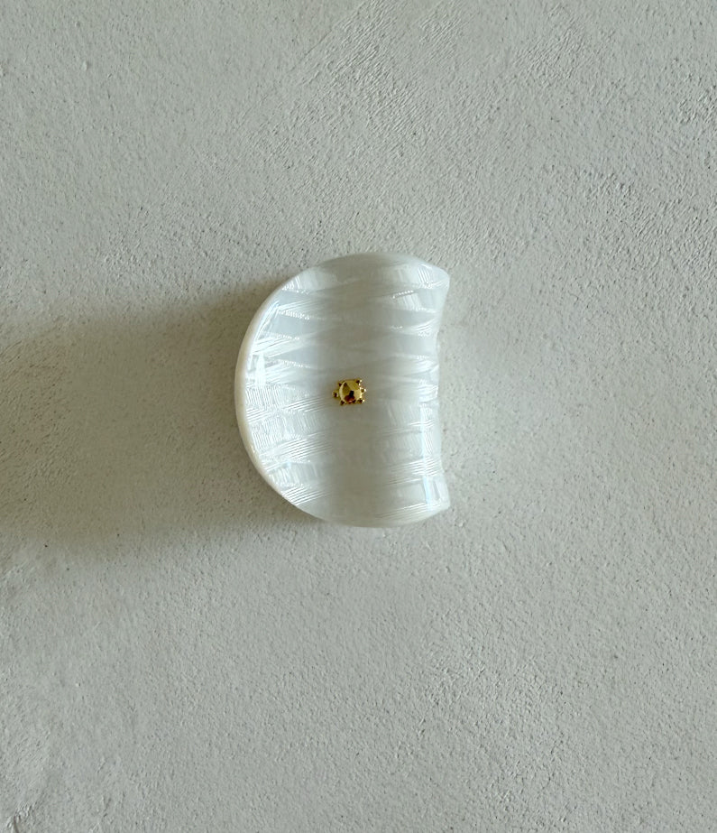 Adorable Claw - Pearly Cream