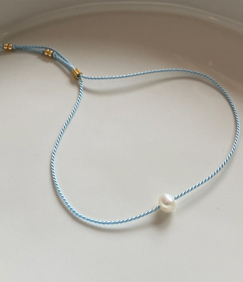 Athena + Co Forget Me Knot Bracelet (rice pearl)