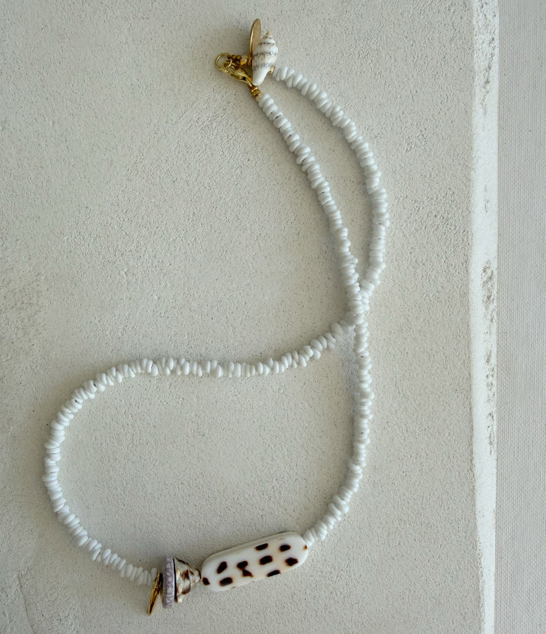 White wash Necklace