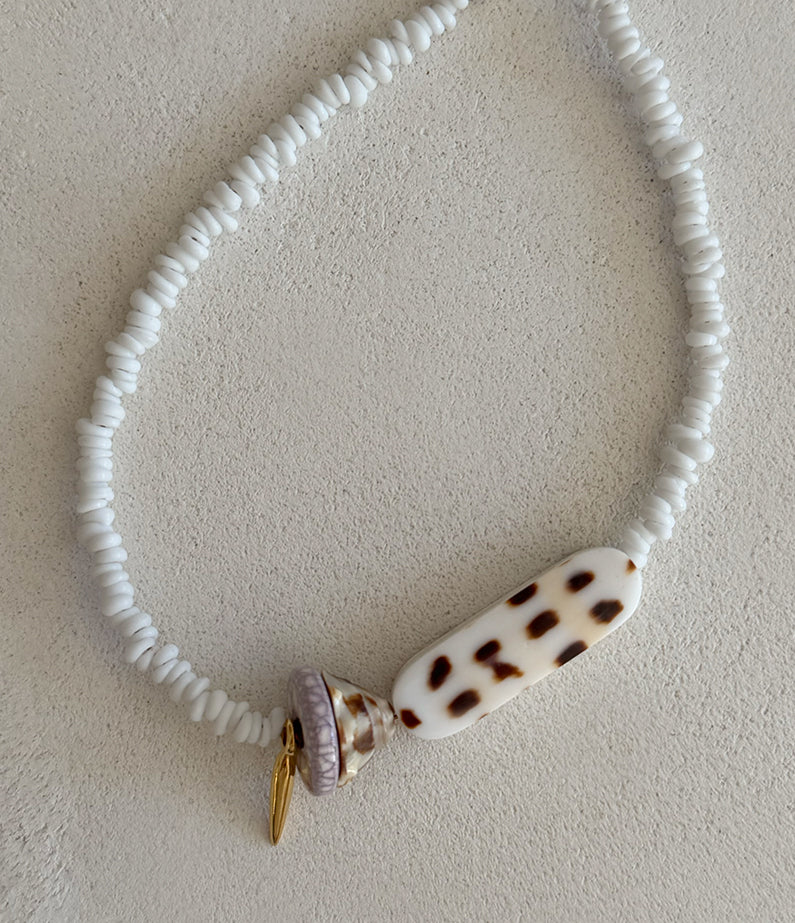 White wash Necklace